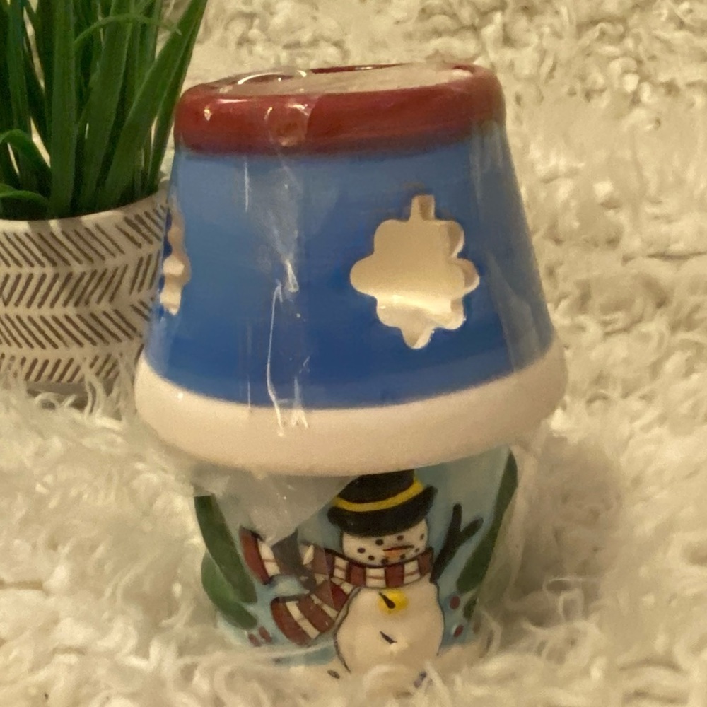 Free w bundle New 2 Piece Ceramic Candle Lamp New Christmas make offer